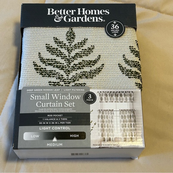 Better Home & Gardens Small Window 🪟 Curtain Set (2) - Picture 3 of 5